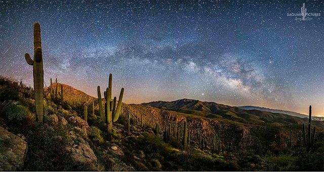 Milky Way Panorama from early this morning up in Molino Canyon. #nightscaper #mtlemmon #saguaropictures ift.tt/2HUdEkF