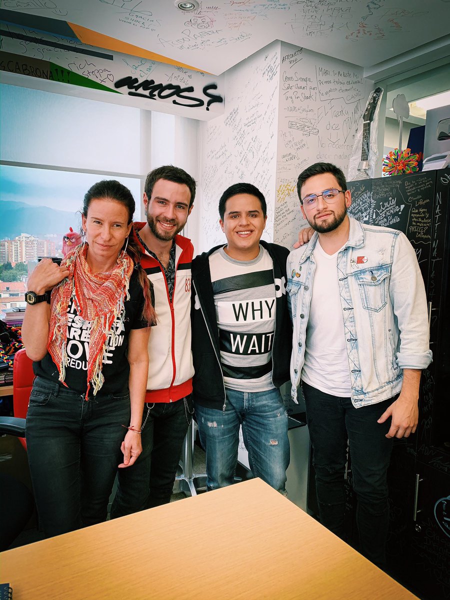 RadioClubMusic tweet media