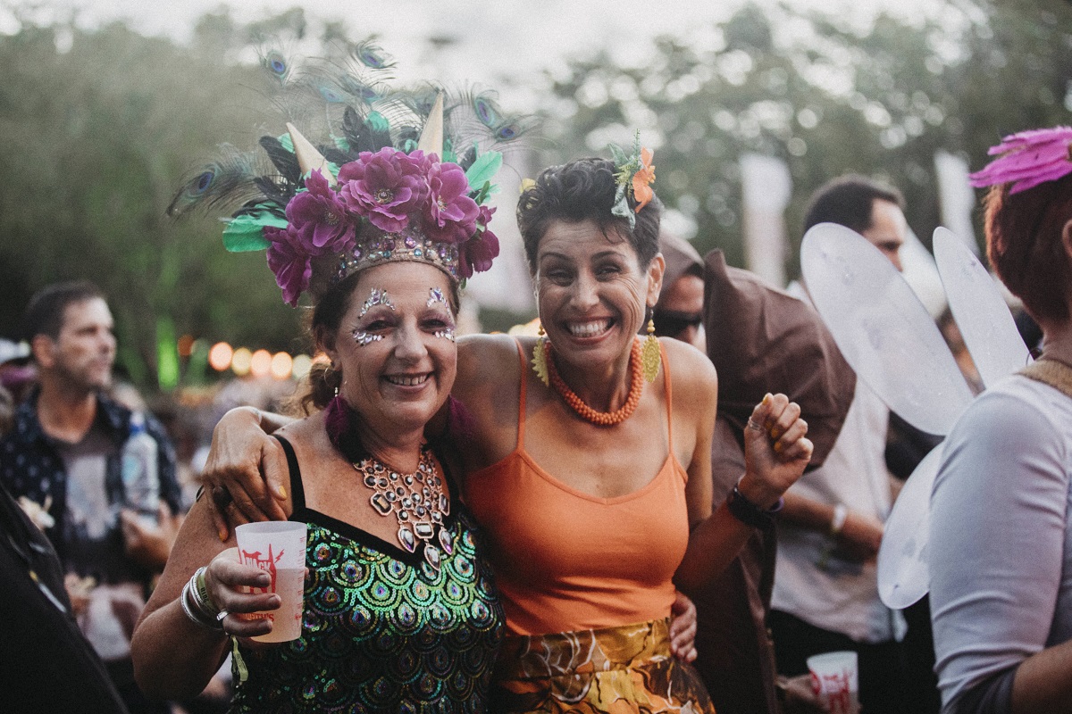 WOMAD NZ (@womadnz) on Twitter photo There's just 16 days left until WOMAD 2020 kicks off! To celebrate, we're sharing 16 things to do at WOMAD's 'sweet sixteen' each day until the big weekend! ๐
(๐ญ) ๐๐ฟ๐ฒ๐ฎ๐๐ฒ ๐ ๐ฒ๐บ๐ผ๐ฟ๐ถ๐ฒ๐
Soak in all the music, food and fun! Don't forget to tag #WOMADNZ โ๏ธ๐ผ๐ธ There's just 16 days left until WOMAD 2020 kicks off! To celebrate, we're sharing 16 things to do at WOMAD's 'sweet sixteen' each day until the big weekend! ๐
(๐ญ) ๐๐ฟ๐ฒ๐ฎ๐๐ฒ ๐ ๐ฒ๐บ๐ผ๐ฟ๐ถ๐ฒ๐
Soak in all the music, food and fun! Don't forget to tag #WOMADNZ โ๏ธ๐ผ๐ธ