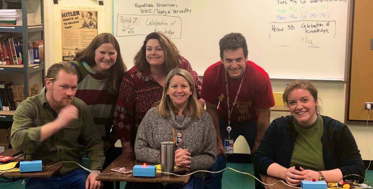 MLuckritz's tweet photo. So much fun!
Always look forward to @RMHSMUSTANGS Staff v. Students @RMHSSchoBowl match...even though students won by one question...! @gretarakow @RMHSproletariat @StephSvarz @kgtdogg1230 #RMHSPride https://t.co/UGbr9VijiH
