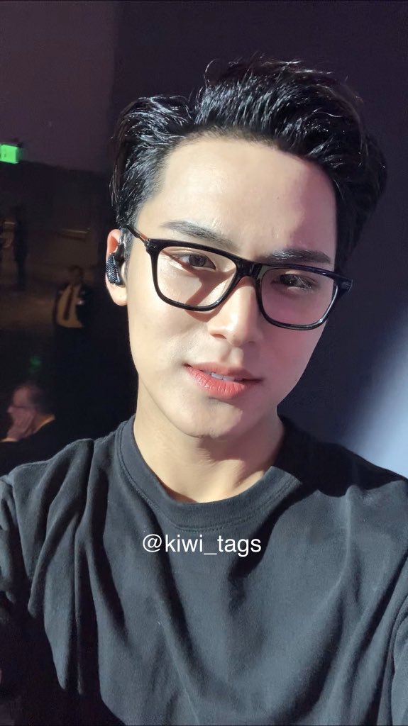 gyuselfies's tweet photo. https://t.co/470O8JmUef