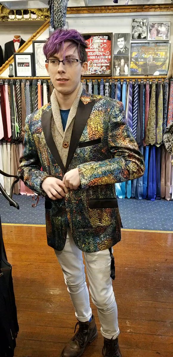 _InuOuji_'s tweet image. Out with the twin to day. @hibiscass told me I should post these lol