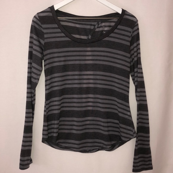 So good I had to share! Check out all the items I'm loving on @Poshmarkapp #poshmark #fashion #style<a href="/tag/fashion"class="tags"><span>#fashion</span></a><a href="/tag/shopmycloset"class="tags"><span>#shopmycloset</span></a><a href="/tag/michaelkors"class="tags"><span>#michaelkors</span></a><a href="/tag/style"class="tags"><span>#style</span></a><a href="/tag/poshmark"class="tags"><span>#poshmark</span></a>