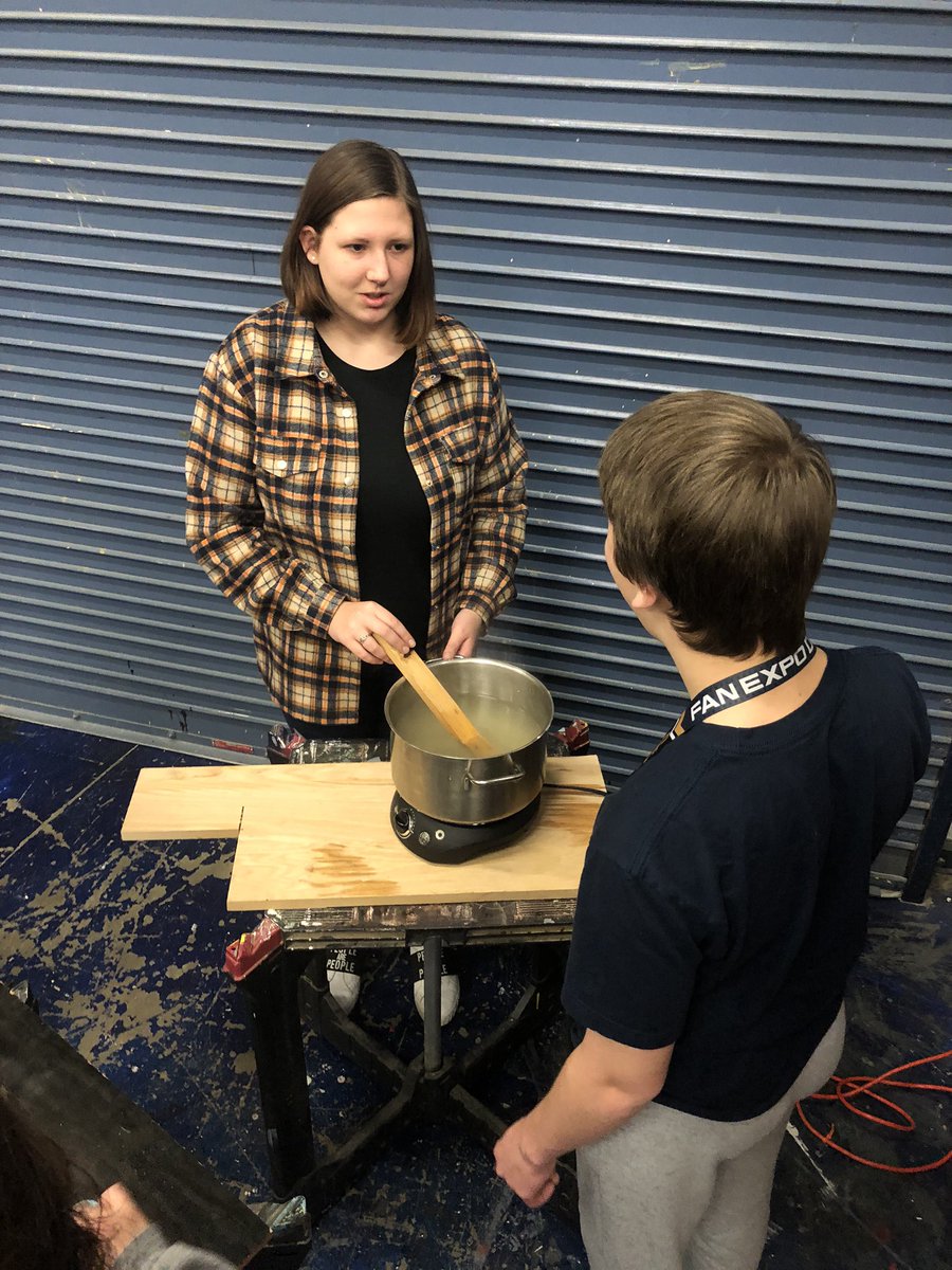 CoachKetcham's tweet photo. Busy day in Tech class. #TechInRealLife https://t.co/j8465BMKUA