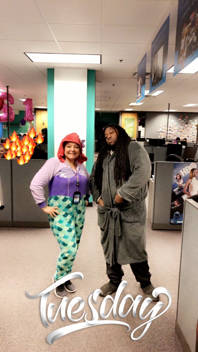 Lici_A_Martinez's tweet photo. Pajama day is always a fun day in Rantoul! @rantoulculture @AmaZingXoch @BossLady_Berta @ShellyBradley15 #XForce #LaFamilia #ATTFun #ATTLife #TuggleNation #FieldsFam π https://t.co/n5LYp9y6Am