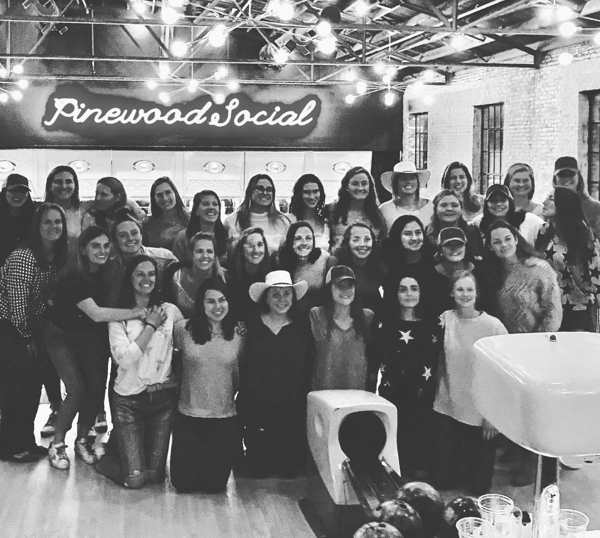 GeneralsWLax's tweet image. Thanks to our amazing parents for a great evening of bowling and dining at @pinewoodnashville #GoGenerals #FebBreak #EarnIt