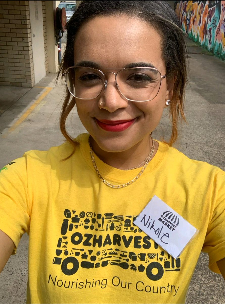 We_Are_IR_'s tweet photo. Some teammates in our Sydney office volunteered at the @OzHarvest Market today! Met some awesome people, heard some inspiring stories, and felt grateful to be able to give something back. Great work team! #charity #IRCares #Take2 https://t.co/u0adcGlsp7