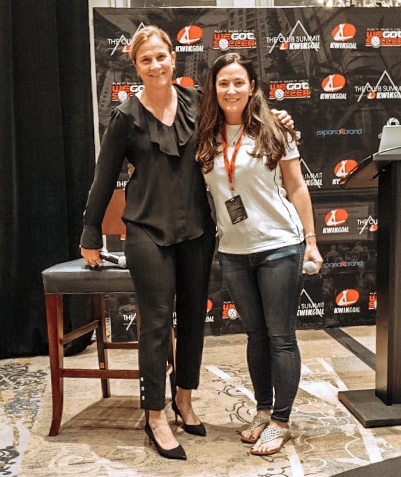 FratesLisa's tweet photo. What an opportunity to introduce a true rockstar. Shebelieves that a coach is a “caretaker of dreams”. Having done my thesis on the barriers to female coaches in youth soccer, this opportunity was next level. 🙌⚽️🥅🇺🇸@jillellisUSWNT @KwikGoal #clubsummit @bethesdascnews @USWNT https://t.co/RCdnsV88Kw