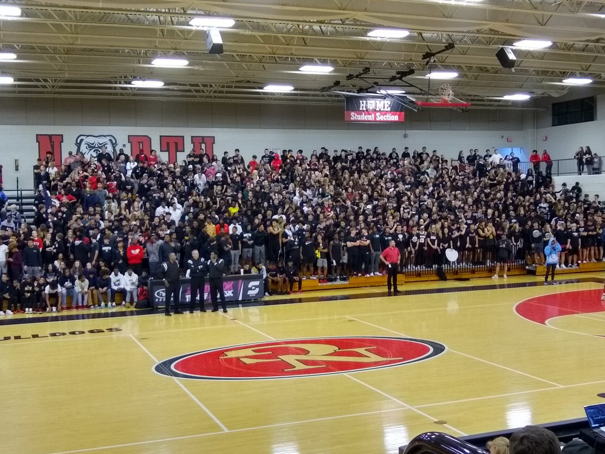 amysbennett's tweet photo. Always impressed by the way the NG students show up to support each other!! #elite8 #ngbulldogs #nghoops https://t.co/SDZcWikyEs