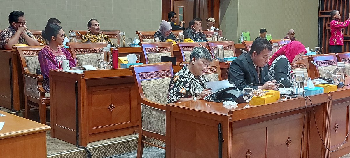 Komisi IX DPR RI tweet media