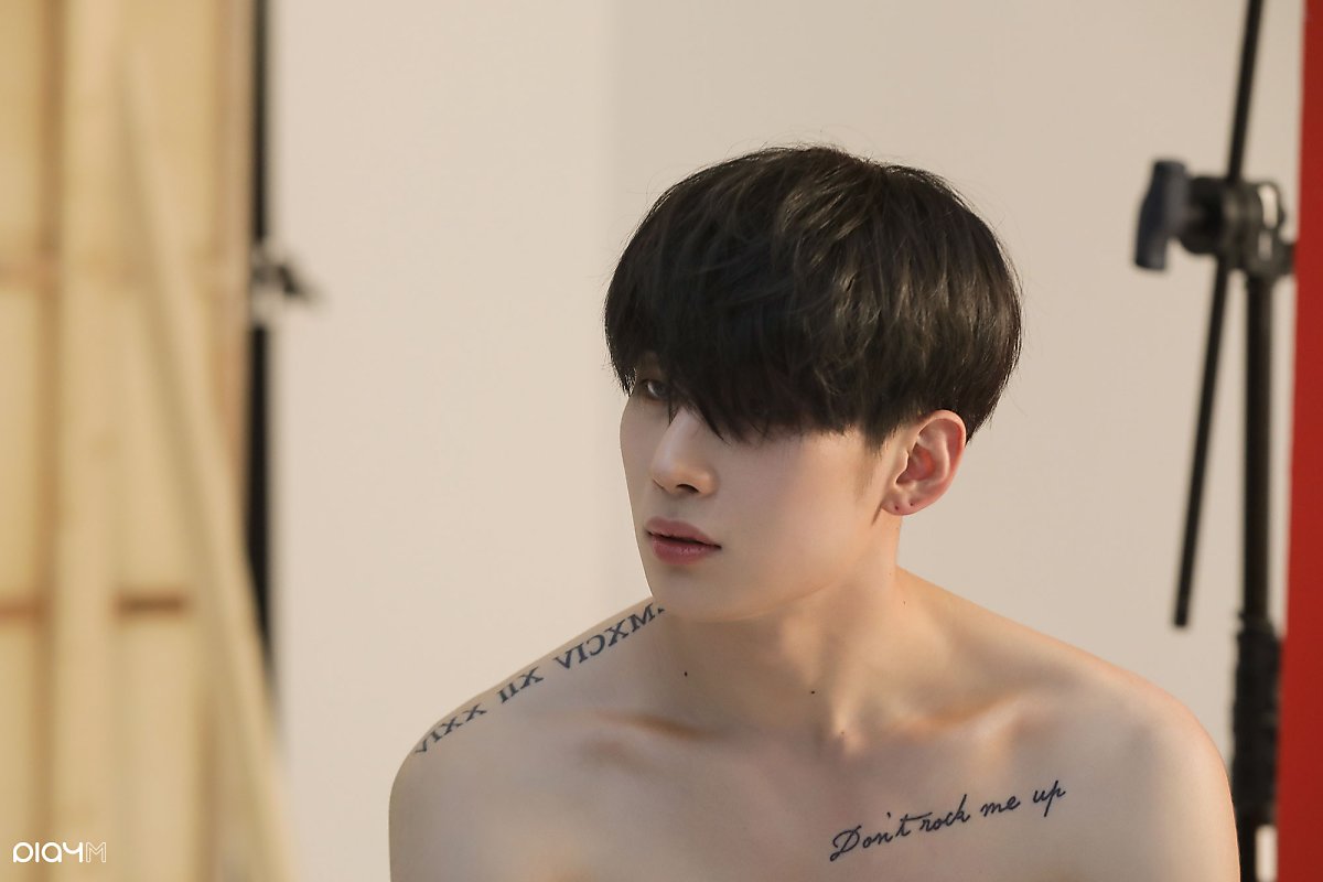 Han Seungwoo from Victon

- 21+
- Sugar Daddy
- Bi

Leave DM and i will be reply your message. See you there ~