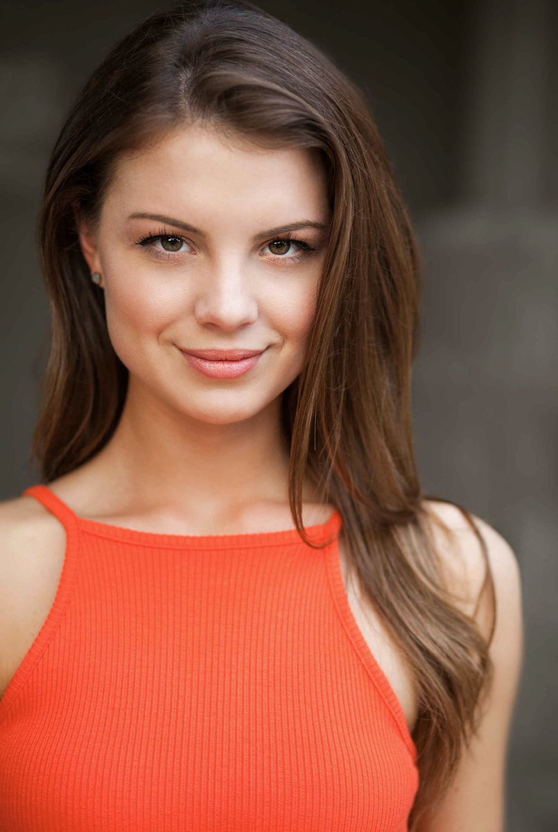 starlaunching's tweet photo. Good luck to actress Caroline Cole on her audition. #LaunchTalent #CarolineCole #StarLaunching #BeckTalent @beck_talent @carolinecolee https://t.co/1fl3ks6f7H