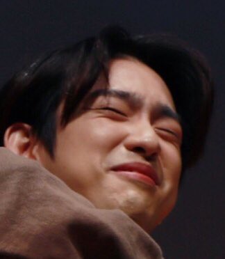 hey do we have a thread on jinyoung making this crumpled up face full of fond and love? because like