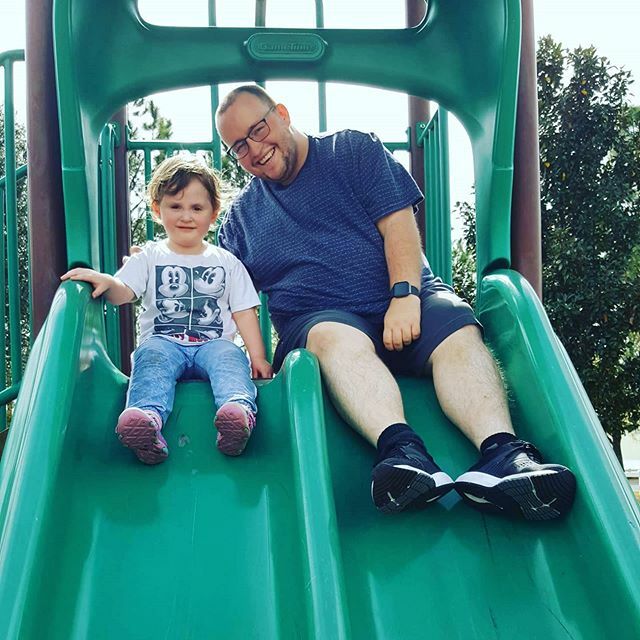 AndyRayYT's tweet photo. Love this girl! I never would have guessed I'd have such an awesome sister! https://t.co/NEdqtk6pQs https://t.co/jK72HkMd5B