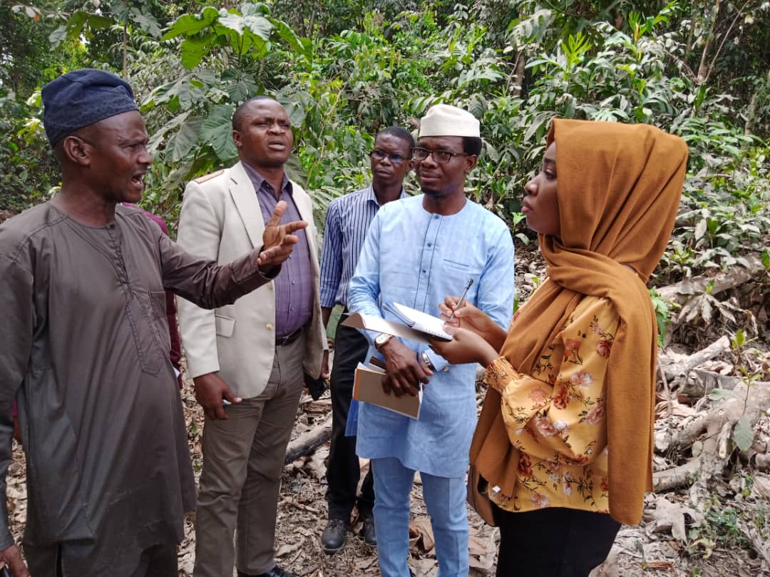 followlasg's tweet image. Office of Sustainable Development Goals and Investment coordinates African Union inspection tour of ongoing projects in Lagos State. The inspection which kicked off at Epe, will cover all five divisions of the State and would last for a week
#Goal17 
#PartnershipForTheGoals
#LASG