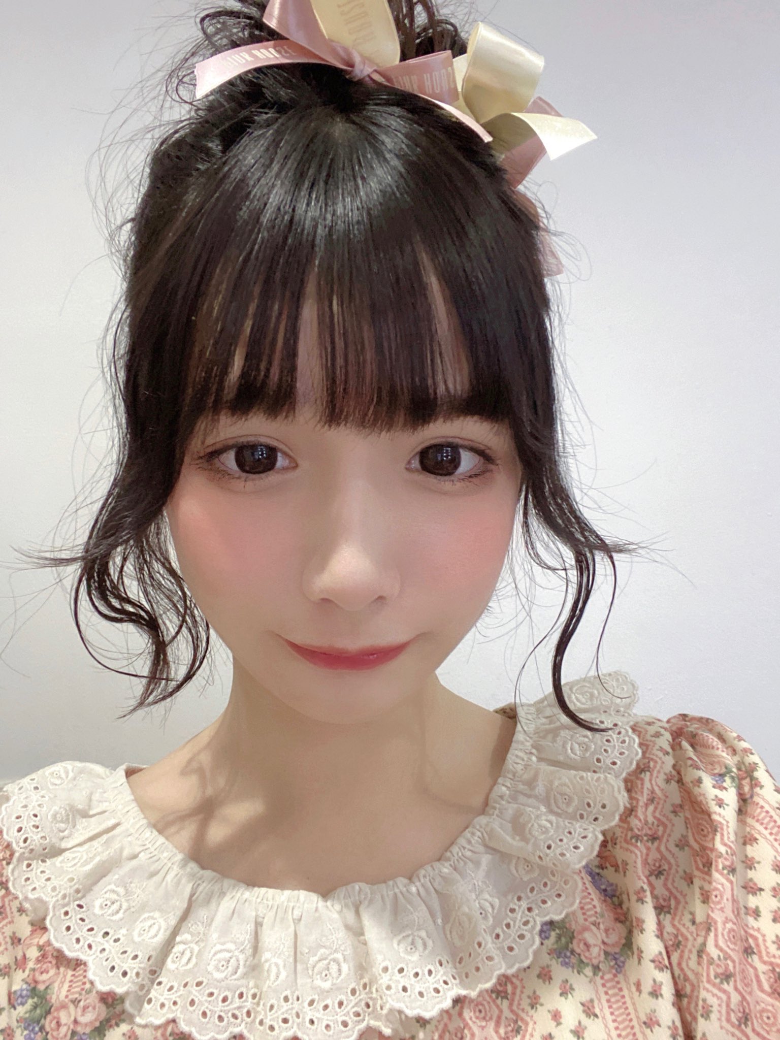 ピンクハウス　顔うさぎ付エプロンで、とても可愛いで〜す。 ピンクハウス 顔うさぎ付エプロンで、とても可愛いで〜す。 （お