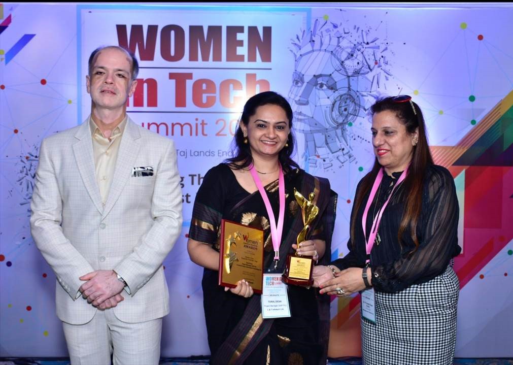 ltm_ofcl's tweet photo. Congratulations, Toral Desai, for being selected as the Rising Star of the year at #WomeninTech Summit 2020 in Mumbai. Your achievements make us proud! #Celebratingher achievements. #LetsSolve #WomenofLTI #ThoseWhoSolve #LTILife https://t.co/kuwST1dtrX