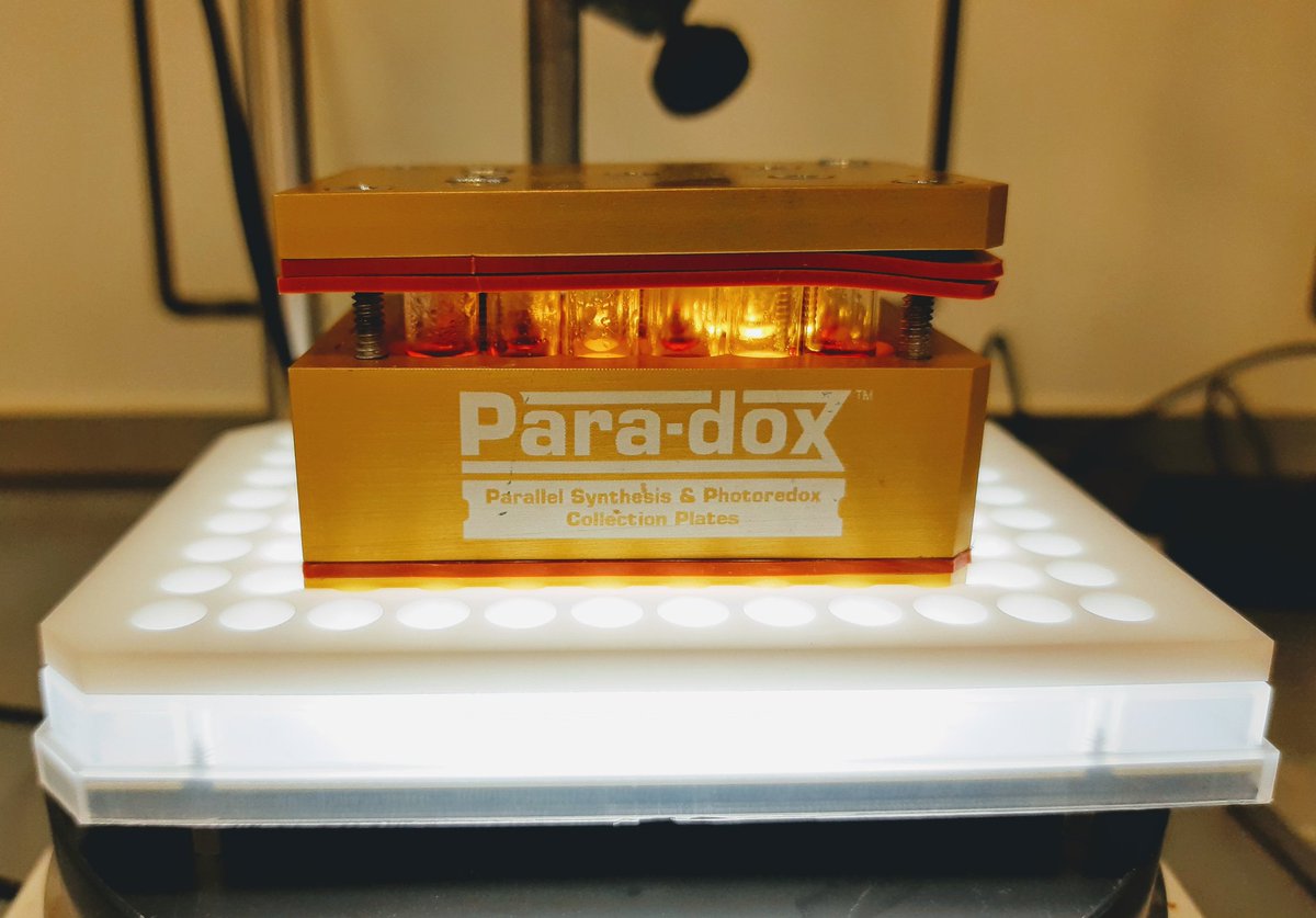 JfcFran's tweet photo. Doing photochemistry here! 😍😎 #purinesdx #research #phd #photochemistry #medchem #drug #discovery https://t.co/CkrS6fgKJs