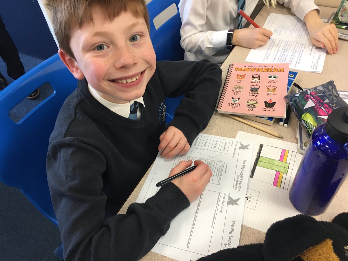 valleygardensnt's tweet photo. So proud of these young people and their thoughtful ideas and contributes to #TheBigLegalLesson today.  One said it was his favourite lesson ever! #JusticeWeek2020. 

@YoungCitizensUK
#vgmspshe
#citizenshipeducation https://t.co/NYR9xR7KD0