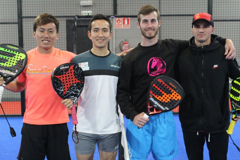 Time2Padel's tweet photo. Un fin de semana que solo podemos describir con una palabra: DIVERSIÓN, gracias a nuestros  Torneos Time2padel 
.
Os dejamos una pequeña muestra de ello 
.
.
.
#Fotos #Torneos #Time2Padel https://t.co/e1WHUYMiAW