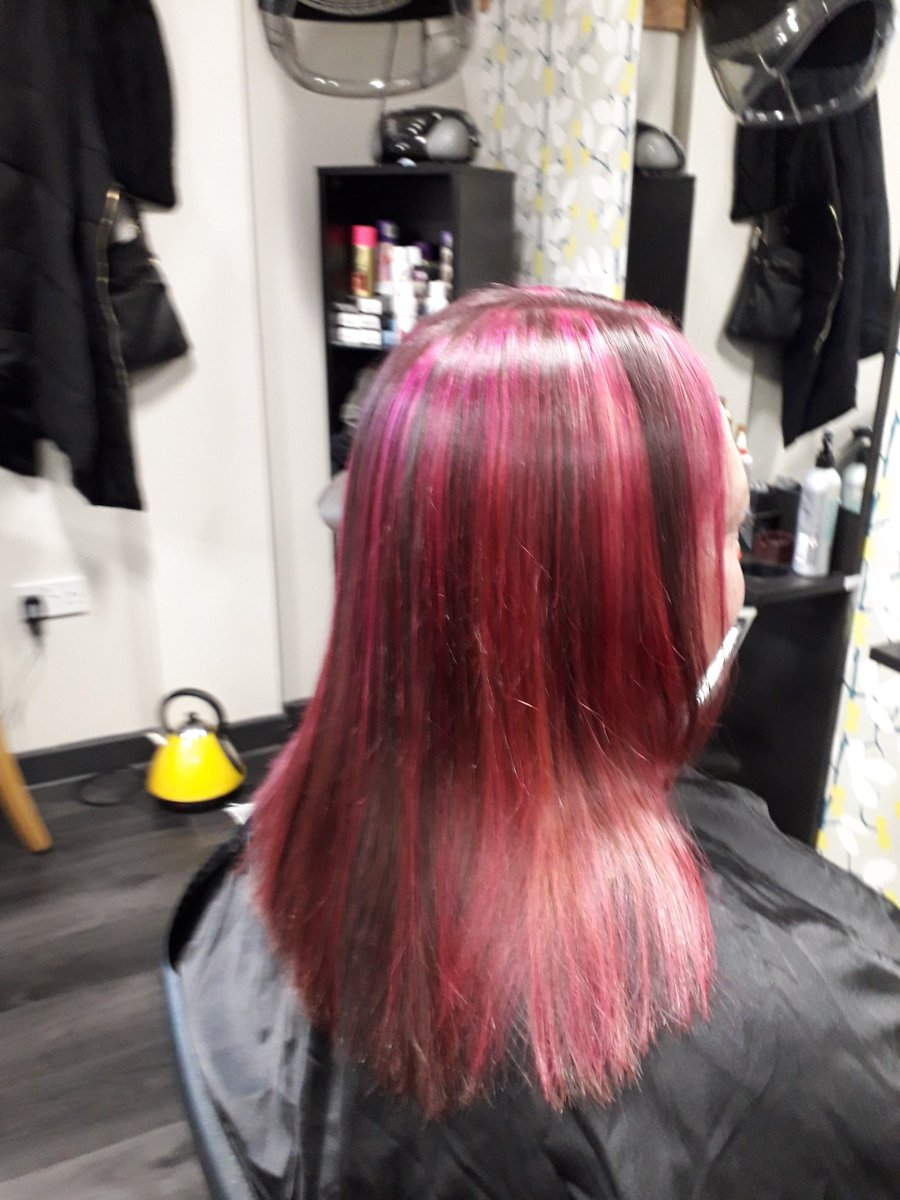 Come to Saxon Court Hair Salon for a new look😎 <a href="/HairSaxon/">Saxon Court Hair Salon</a> @Solihullhousing <a href="/ageuksolihull/">Age UK Solihull</a> <a href="/ChelmsleyNews/">Chelmsley Wood News</a> <a href="/North_Solihull/">North_Solihull</a> <a href="/ChelmundsCross/">Chelmunds Cross</a> <a href="/3Treescentre/">ThreeTreesCentre</a> @blacktrainmusik <a href="/NSSingers/">NorthSolihullSingers</a> @TAWSociety <a href="/ScHwellbeing/">SCHwellbeing</a> <a href="/BishopPrimary/">Bishop Wilson C. of E. Primary School</a> <a href="/ColeshillHeath/">Coleshill Heath School</a> <a href="/StAnthonysSch/">St Anthony's Primary</a> <a href="/ChelmsleyWMP/">Chelmsley Wood Police</a> <a href="/Carsarea/">Cars Area</a>