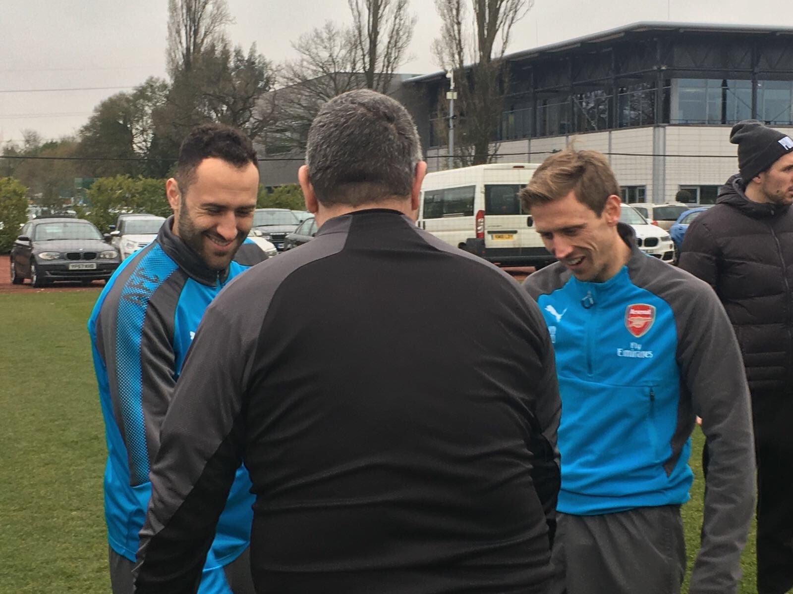 Happy 34th Birthday former defender Nacho Monreal have a great day my friend 