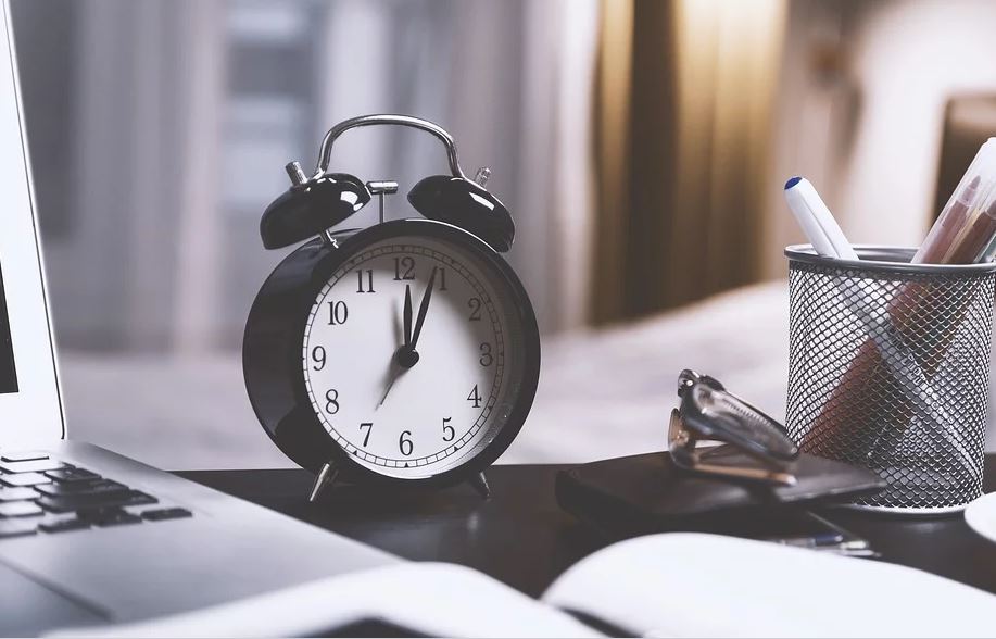 quiva_software's tweet photo. #Actualidad |📰
Recomiendan regular el control horario a trabajadores a través de los convenios colectivos
https://t.co/uHTQezF7ha

#ControlHorario #Trabajadores #Convenios https://t.co/eu0loSZcnt