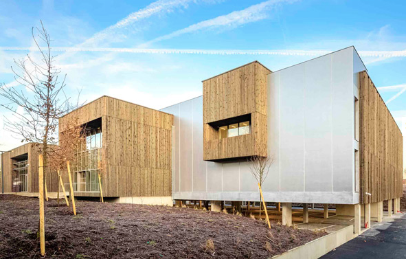 CecilProB's tweet photo. @picardsurgeles inaugure son nouveau siège social écologique 🌏👏🏼

➡️ #Bois #ConstructionBois #Ecologie 
👉🏻https://t.co/HOtx9aVl06

@cmpbois https://t.co/7P9e6qnERk