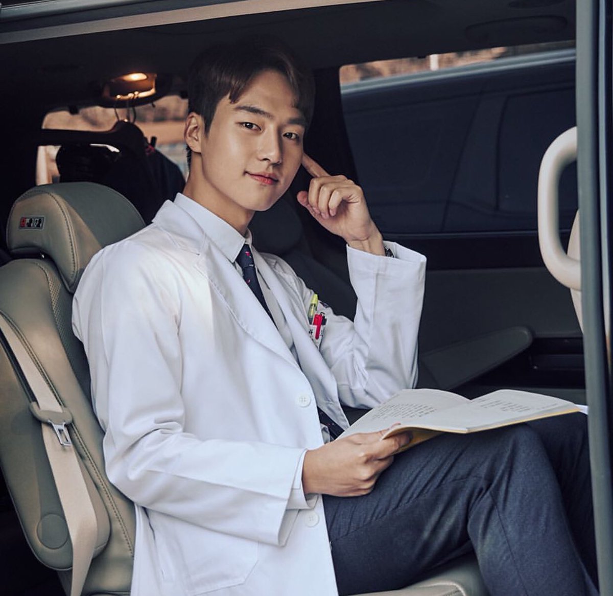 лакорн мой инженер 2 сезон. доктор романтик дорама поцелуй. доктор я иду за душой дорама. доктор я иду за душой дорама. доктор я иду за душой дорама.