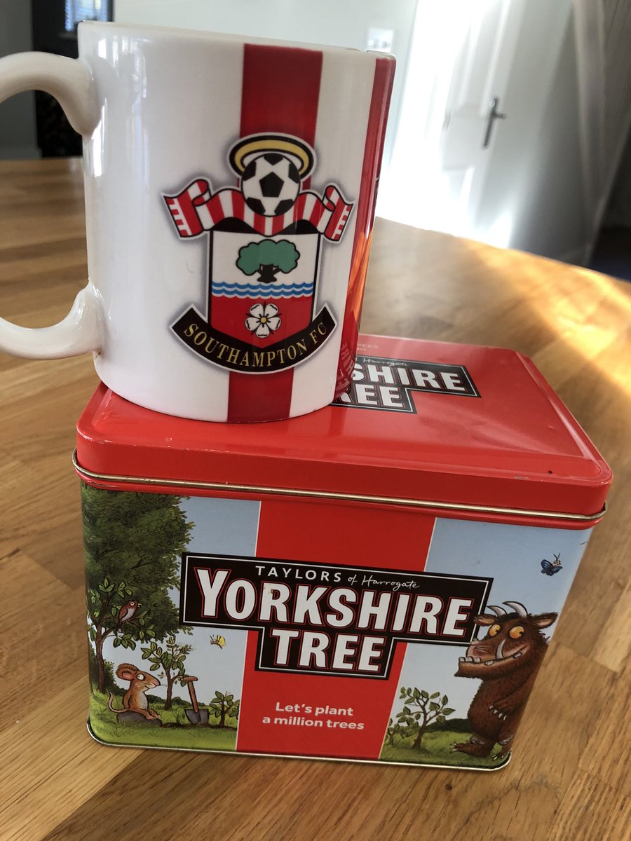 MGBexy's tweet photo. @YorkshireTea Even us soft-southerners know our tea, so hang on in there @YorkshireTea #supportyorkshiretea #BeNice https://t.co/Z4C0RP9e2u