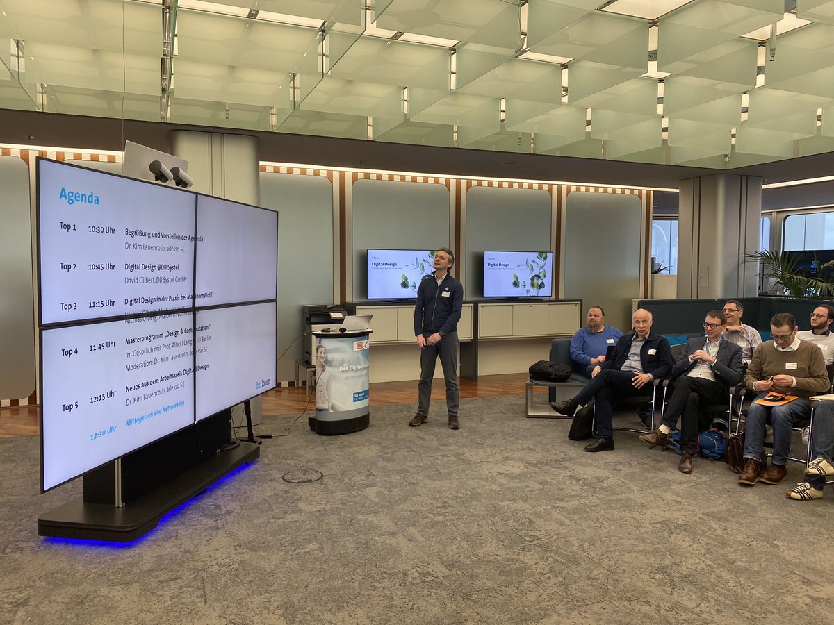 Bitkom_Software's tweet photo. Heute zu Gast bei der @dbsystel im #Skyview mit @KimLauenroth und @dagilb Das Thema #DigitalDesign wollen wir auf das nächste Level heben. Wir freuen uns auf spannende Insights u.a. von @MaibornWolff @centigradegmbh @TUBerlin @hellotechnology #FullHouse https://t.co/rSRppeynfs