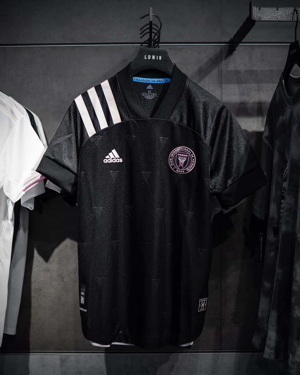 ProDirect_LDN's tweet image. The new adidas @InterMiamiCF 2020 Home, Away &amp;amp; Training Wear is available to cop now at Pro:Direct 𝗟𝗗𝗡𝟭𝟵.
-
Pro:Direct LDN19, 19 Foubert's Place, Soho, London, W1F 7QE