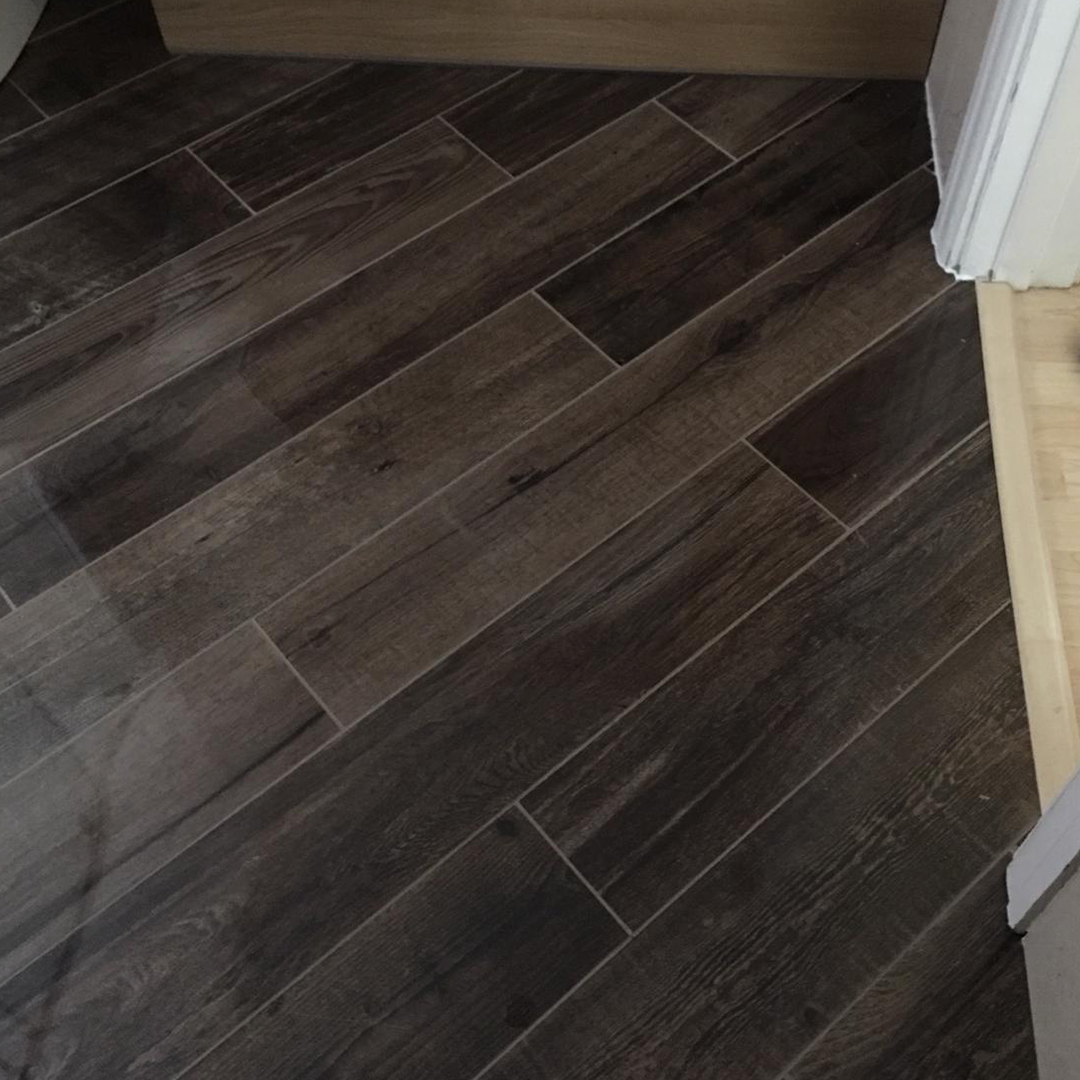 NC_Nicobond's tweet photo. Another fantastic #NCProject
Check out this superb bathroom transformation featuring our wood effect Polished Sugi Wood Saddle Brown Floor Tiles.
Shop the full range online:
https://t.co/SHI7ypmGRG
#woodeffect #woodeffecttiles #woodeffecttile #tile #tiles #tiling #tiler #wood https://t.co/RL9dKPJr0Y
