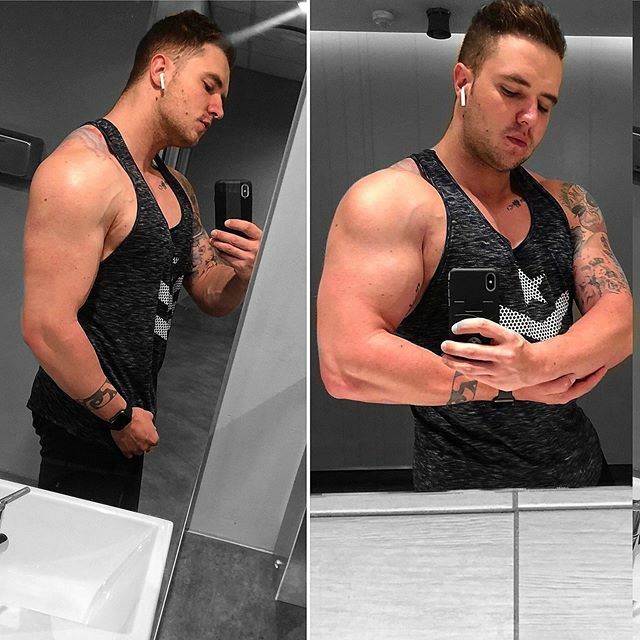 DylanBrighton's tweet photo. Six months and 15 kilograms later, the bulk is over. It was definitely a lot of fun (and a lot of food), but I’m excited for what’s next.
Time to get leeean and back on stage 🏆 https://t.co/D0UWvu5Ym8 https://t.co/WbXnSwEMi2