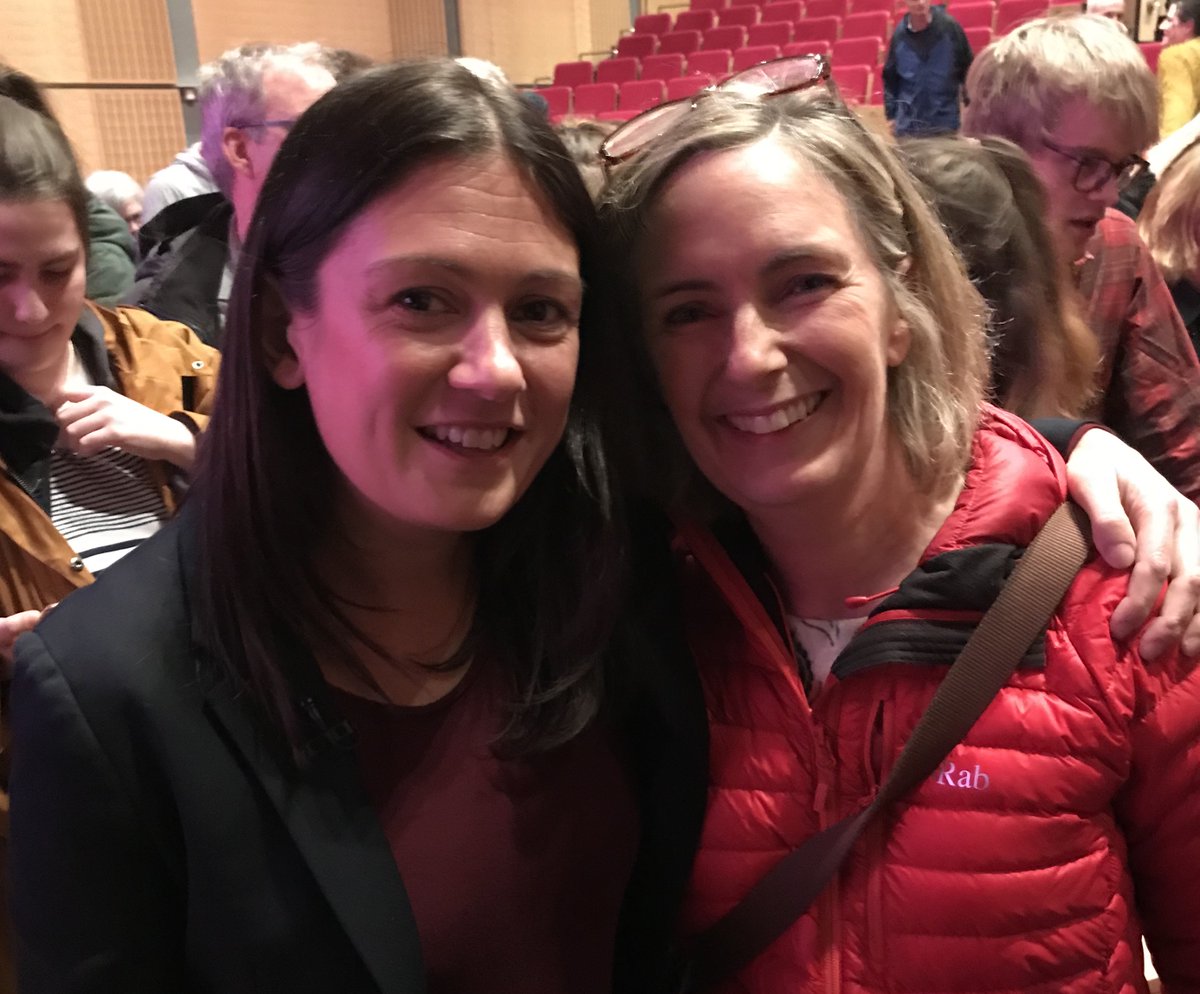 theBigWindow's tweet image. Delighted to meet @lisanandy last night. Also had the pleasure of working with Lisa to understand the needs of young people, it is clear that she is smart, insightful, and compassionate with immediately apparent leadership qualities. Best of luck Lisa with the #LabourLeadership