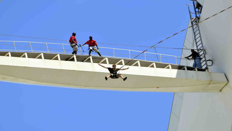 TheBusStopSA's tweet photo. @eThekwiniM @uShakaMarine - Visit @MMStadium and conquer your fear of heights.
Its a must do when in @eThekwiniM 
They also have a variety of other activities at the stadium when you don't want to watch a sport game.

https://t.co/EVFGf0wSI2

#thebusstopsa #luxurybackpacker #durbanhasmore #wedotourism https://t.co/2xont2YMJZ