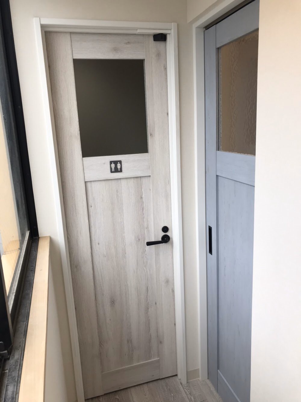 株式会社エイムライト Pa Twitter 事務所のトイレのおしゃれドア 男女兼用 トイレ ドア T Co Rfxzft6otk Twitter