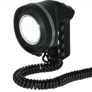 Bremen is an approved, watertight and portable searchlight with an optional Morse capability.

Available in LED, Halogen and Non Halogen versions.

Find out more here- cquip.com/shop_2281535.p…