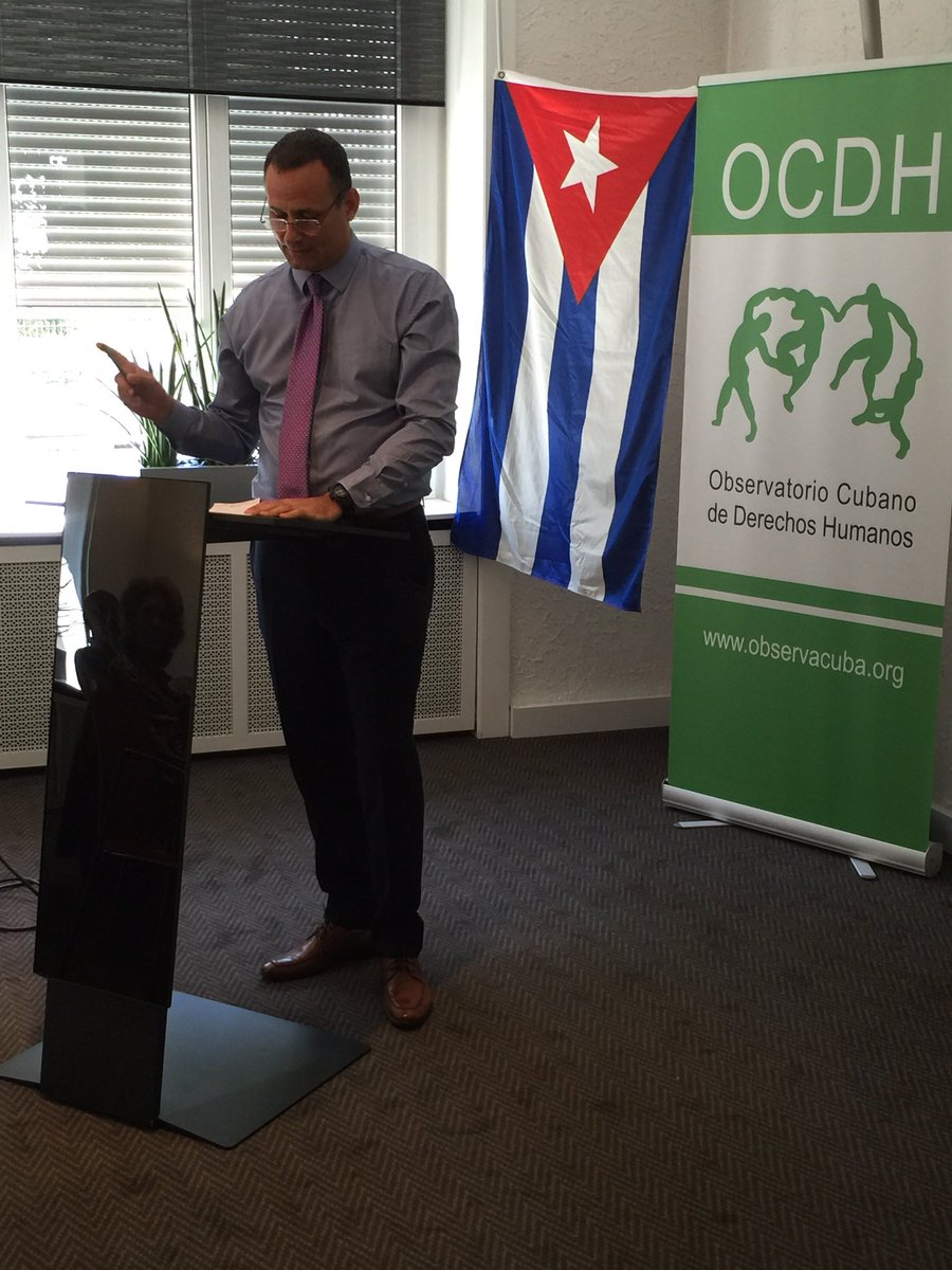 JorgeGarciaTo13's tweet image. #YoSoyElQueAcusa #FerrerPresoPorDelincuente #CMKC. El mercenario Ferrer Garcia recibió apoyo d la organización contrarrevolucionara Observatorio d Derechos Humanos ubicada en el país q más viola el derecho d los pueblos imagínese usted. De q Derechos habla este Delincuente.