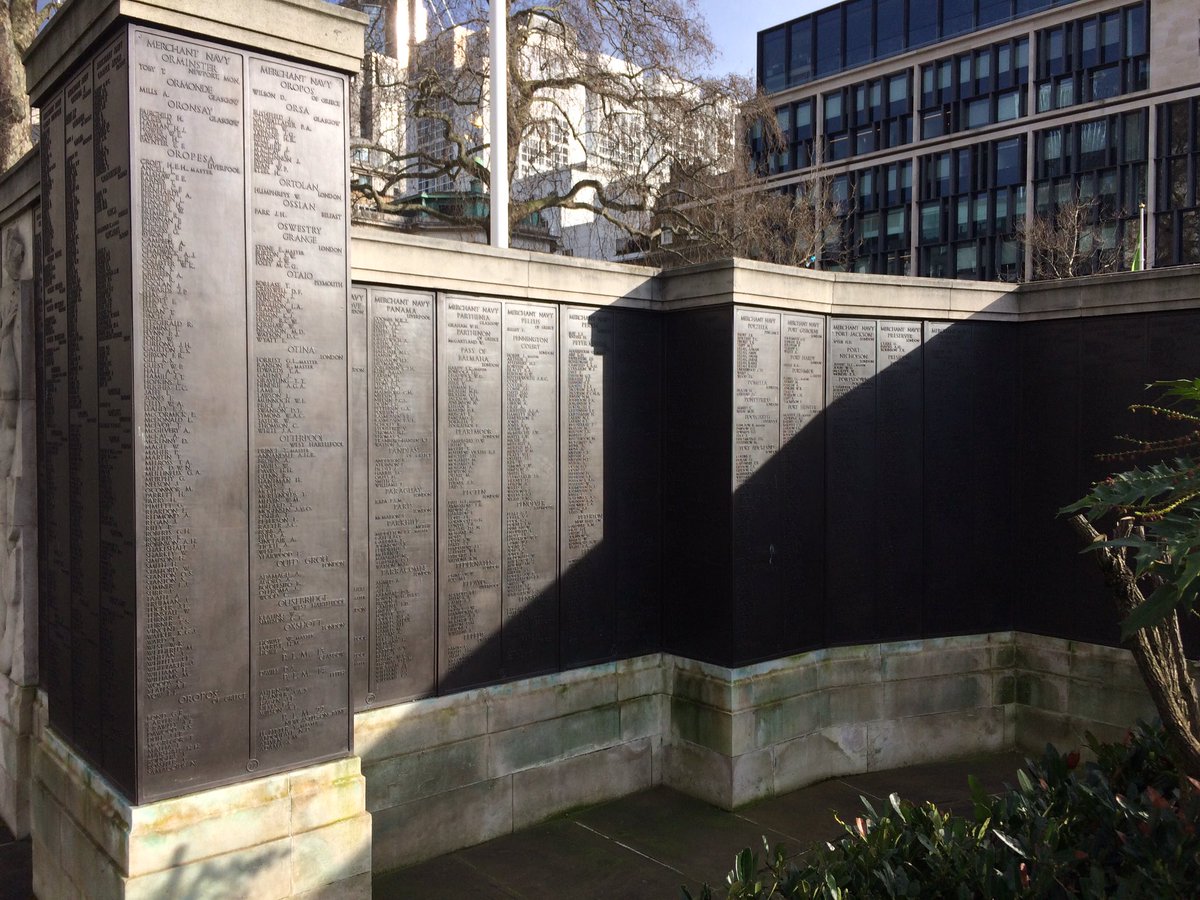 AntonyFjrth's tweet photo. #HeritageDay at the Tower - just time to pay respects at Tower Hill Memorial #WarChannels #MercantileMarine #Seafarers https://t.co/4SgIYLMv3i