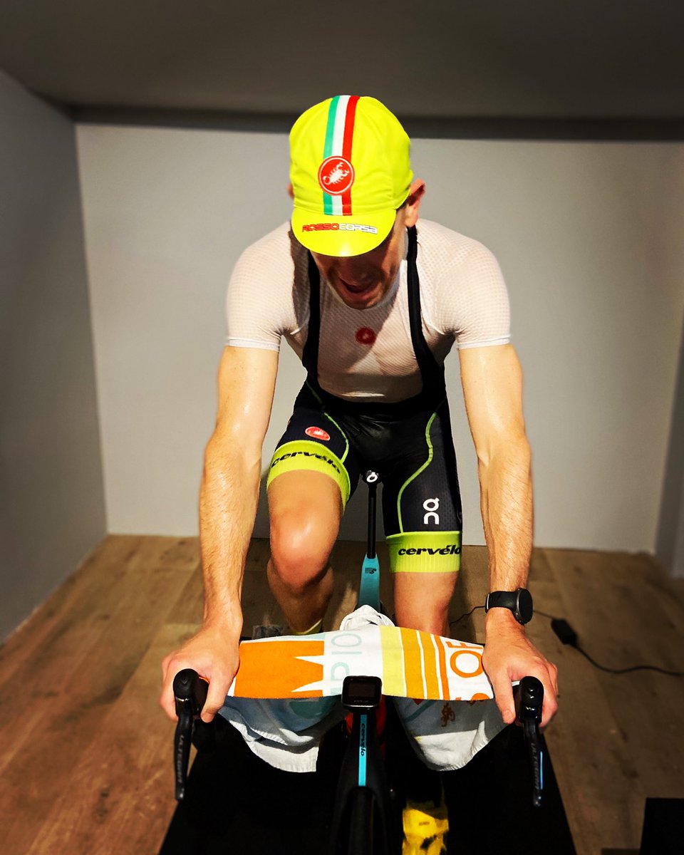 fvanlierde's tweet photo. Test day 2 😅💦
#sweatfest on my @cervelo #S5disc with coach @LucVanLierde https://t.co/LzptjHuevY