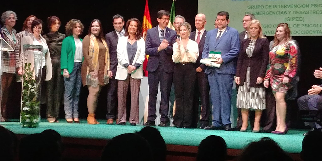 Ψ Psicología Andalucía Occidental Colegio Oficial tweet media