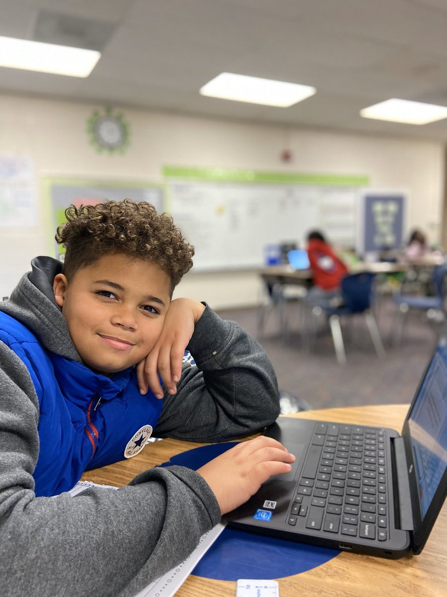 MrsHayesD5's tweet photo. Having the opportunity to prioritize student needs and support through small group instruction is why I #Teachin5 📚🍎
@LexRich5Schools #pridein5 #HECleads #HECreads https://t.co/FYxqiiyeqf
