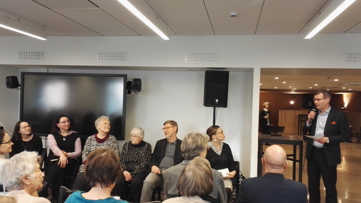 ExaltResearch's tweet image. Rector of @helsinkiuni @niemela_jari opening the event to celebrate the 50 years of #DevelopmentStudies in Finland. This multidisciplinary community has also been one of the platforms for the initation of Exalt. #devdays2020 #developmentdays2020