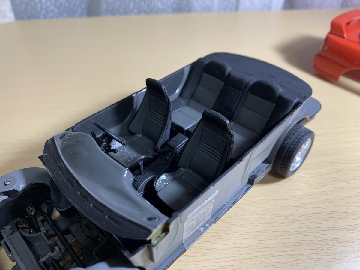 CT9W_EVO's tweet photo. という訳で例のブツ👀
ハセガワ ランサーGSRエボリューション
初代ランエボ😁
金型改修で再販が不可となった😅
接着剤が弱っててパーツがポロポロ取れるから組み直しはやりやすそうかな👀
#プラモデル
#ハセガワ
#ランエボ
#ランサーエボリューション
#CD9A https://t.co/pYgHpdpsQq