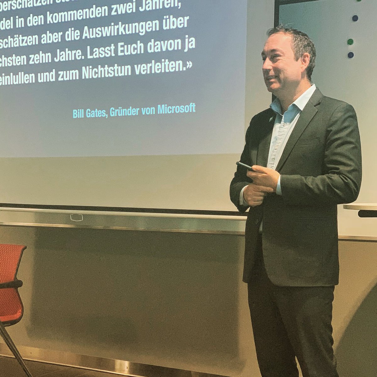 I gave a lightning talk on 

‘AI, Blockchain, Digital Everything - Big Tech and the Future of Mobility’ 

for executives of the Swiss mobility &amp; leasing industry, What a privilege this was. Thx so much for having me as a speaker at your 3rd Digital Day <a href="/SLV_ASSL/">Schweizerischer Leasingverband SLV</a> <a href="/StengelCornelia/">Cornelia Stengel</a>