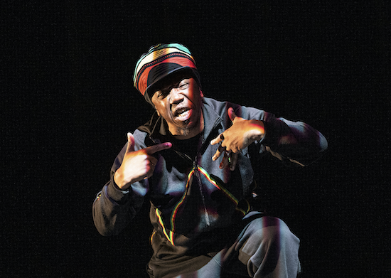 CeneMagazine's tweet photo. INTERVIEW: Jonzi D brings 'Aeroplane Man' as part of SystemsLAB: Mixed Bill to @TheGulbenkian
https://t.co/n5cI5QbgKi
#Keepitkent #Gulbenkian #HipHop #Theatre #Canterbury #JonziD #BreakinConvention #Kent https://t.co/tQnfBUsQtX