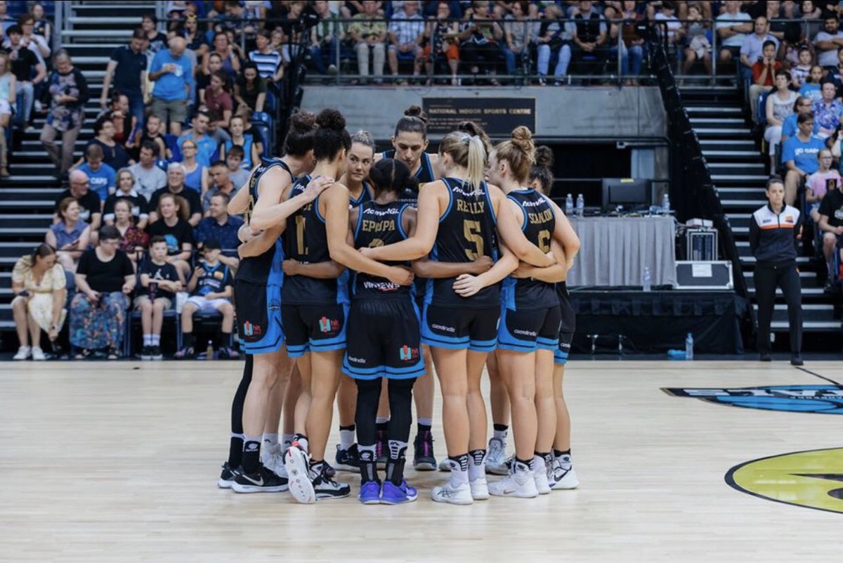 So thrilled for us, the team, the staff, the club, the supporters. We are in the <a href="/WNBL/">WNBL</a> finals! We can't give up. We've got to be determined and focused on our next games. It'll be a hard battle but together we can do wonderful things. Love this team ❤️
<a href="/UCCapitals/">UC Capitals</a> 💙🖤🧢🙏🏾