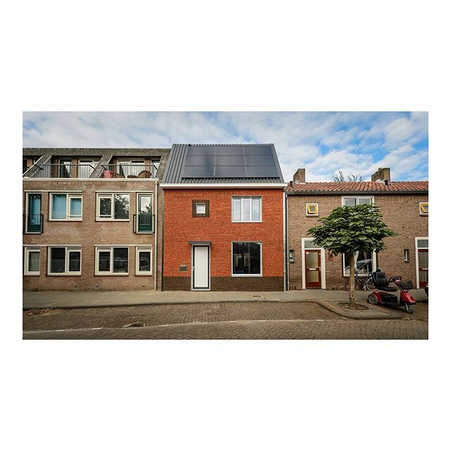 FindingInfinity's tweet image. Energiesprong - Zero energy housing retrofits that began in the Netherlands but have now been happening around Europe and inspiring similar solutions in New York and California. Retrofits are performed at no upfront cost to the residents.
• Over 5,00… ift.tt/2T396iq