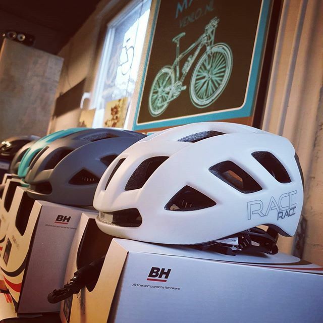 Fietsenmaker Venlo tweet media